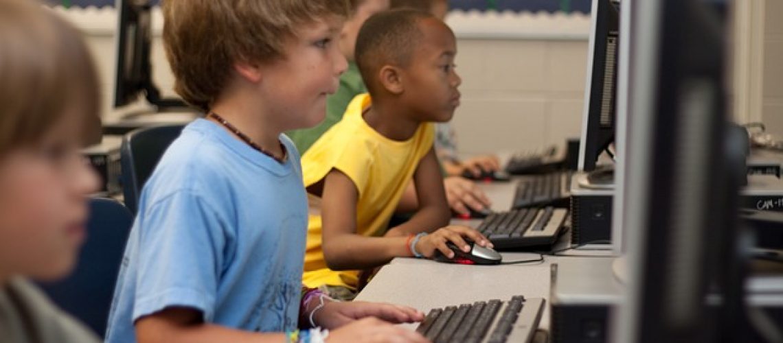 מה לומדים בקורס מחשבים לילדים?